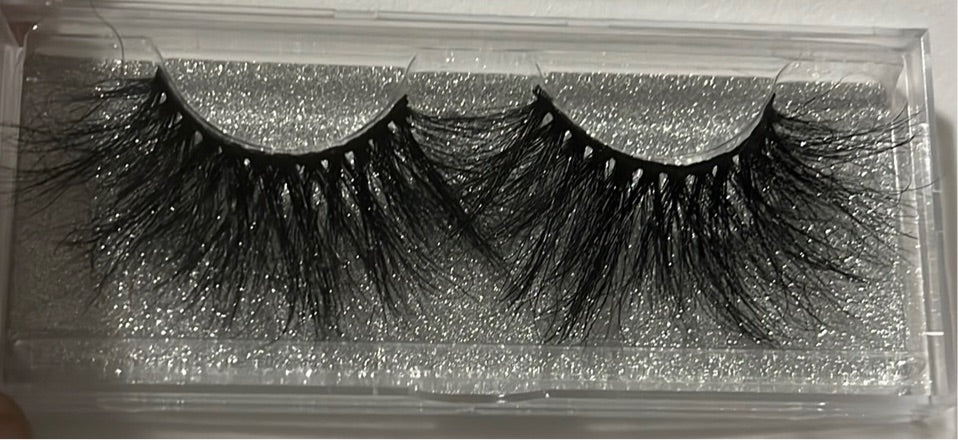 IIIMari Mink 6 Feather Flutter